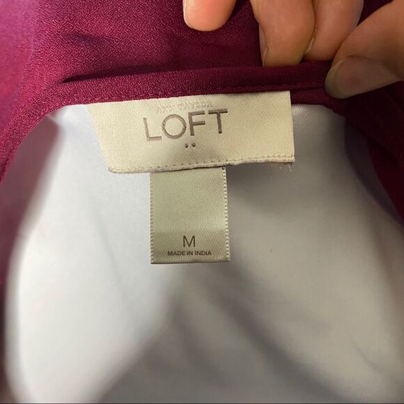 Loft outlet maroon lightweight sheer top medium - Picture 5 of 5